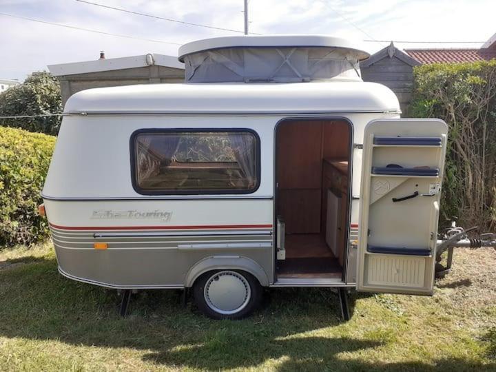 Sundial Cottage Eriba Caravan Norwich Exterior photo